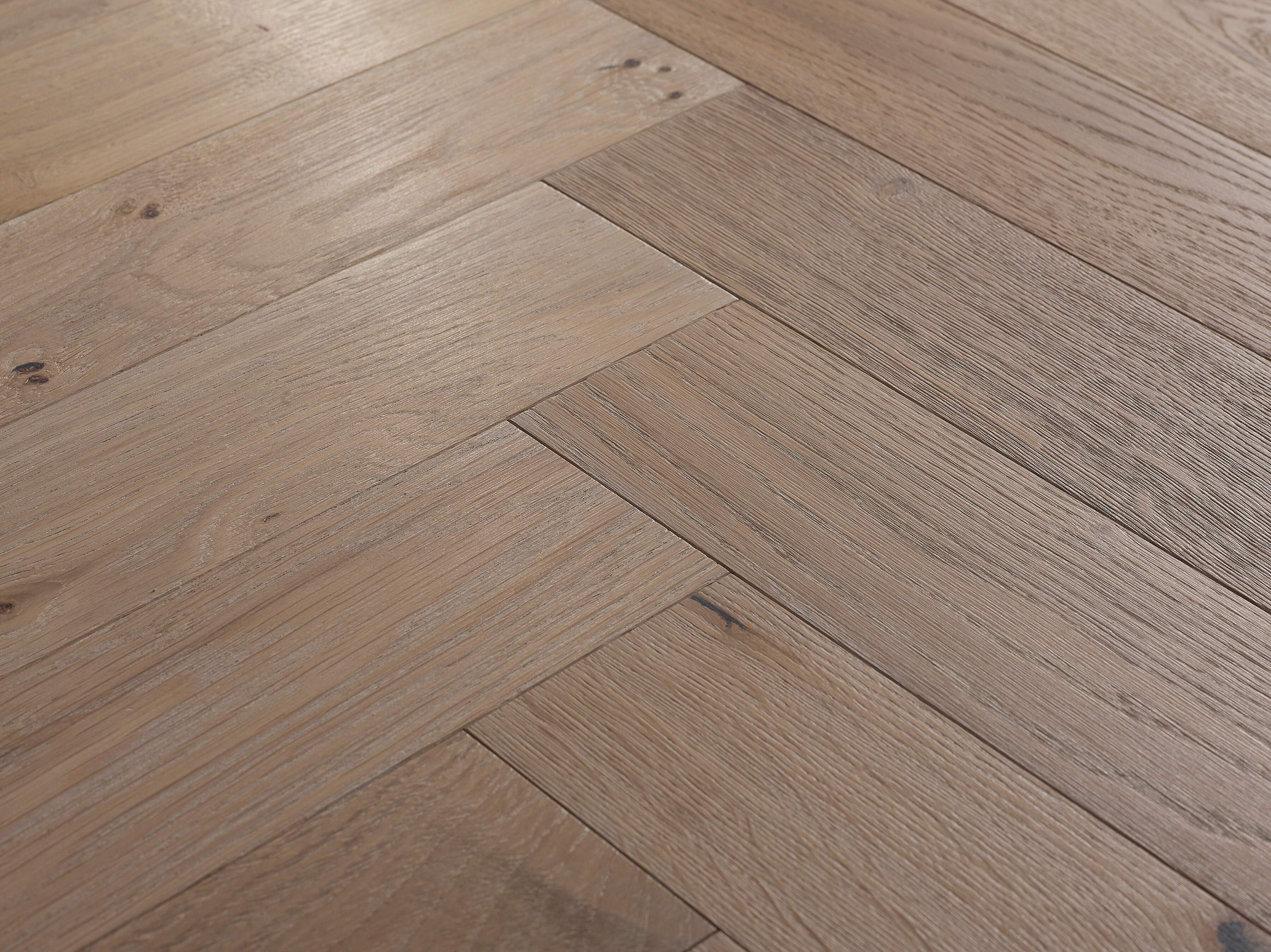 Classic Herringbone
