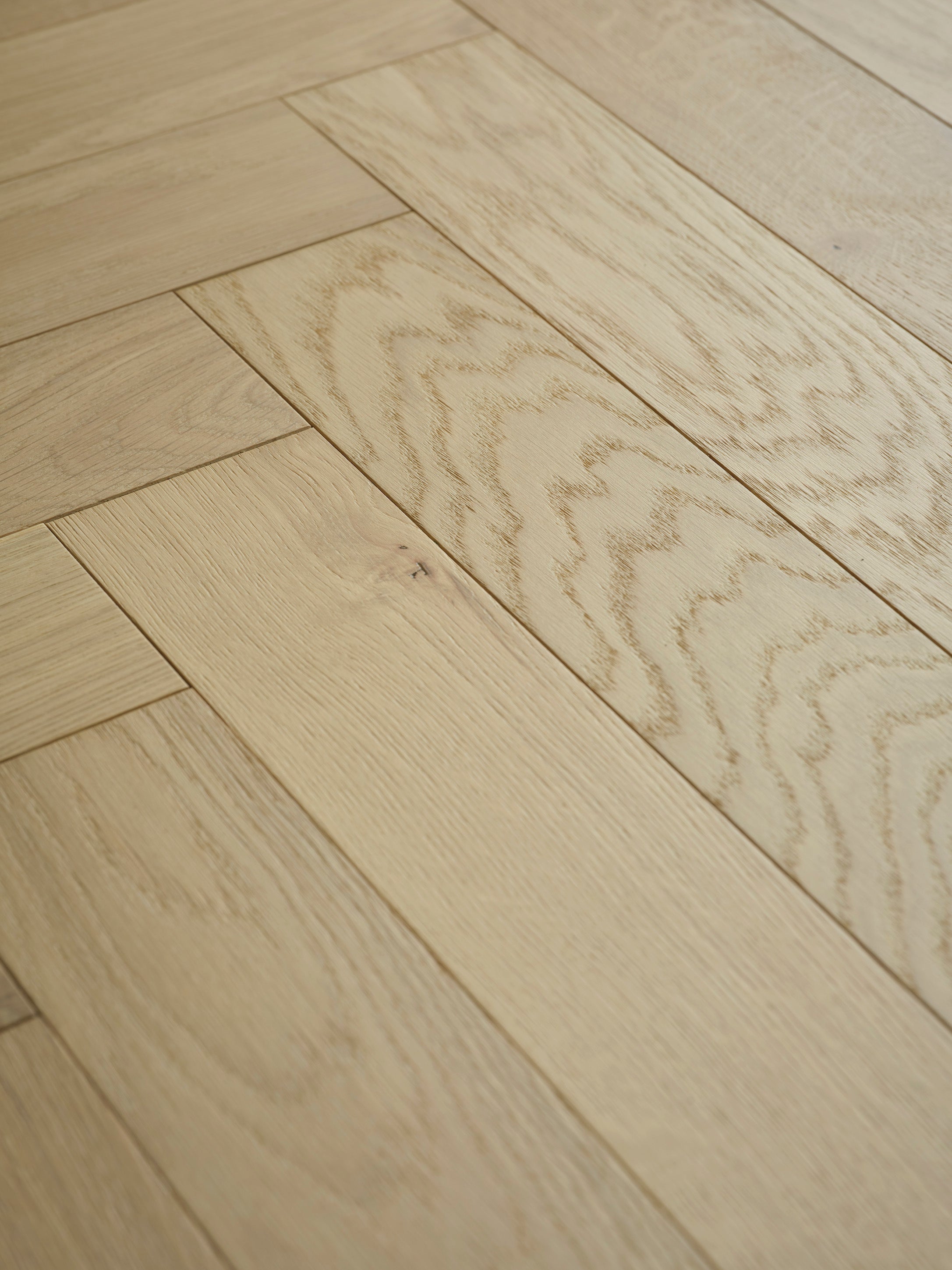 Pristine Herringbone