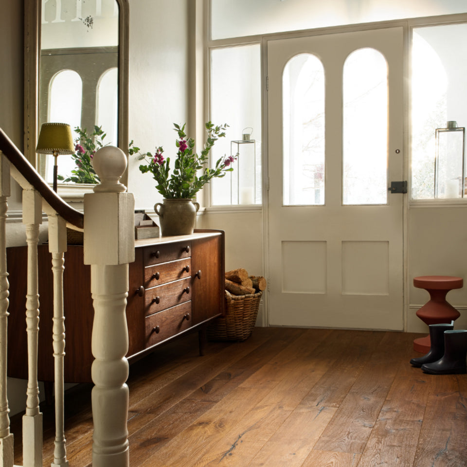 5 Must-Haves For A Welcoming Hallway