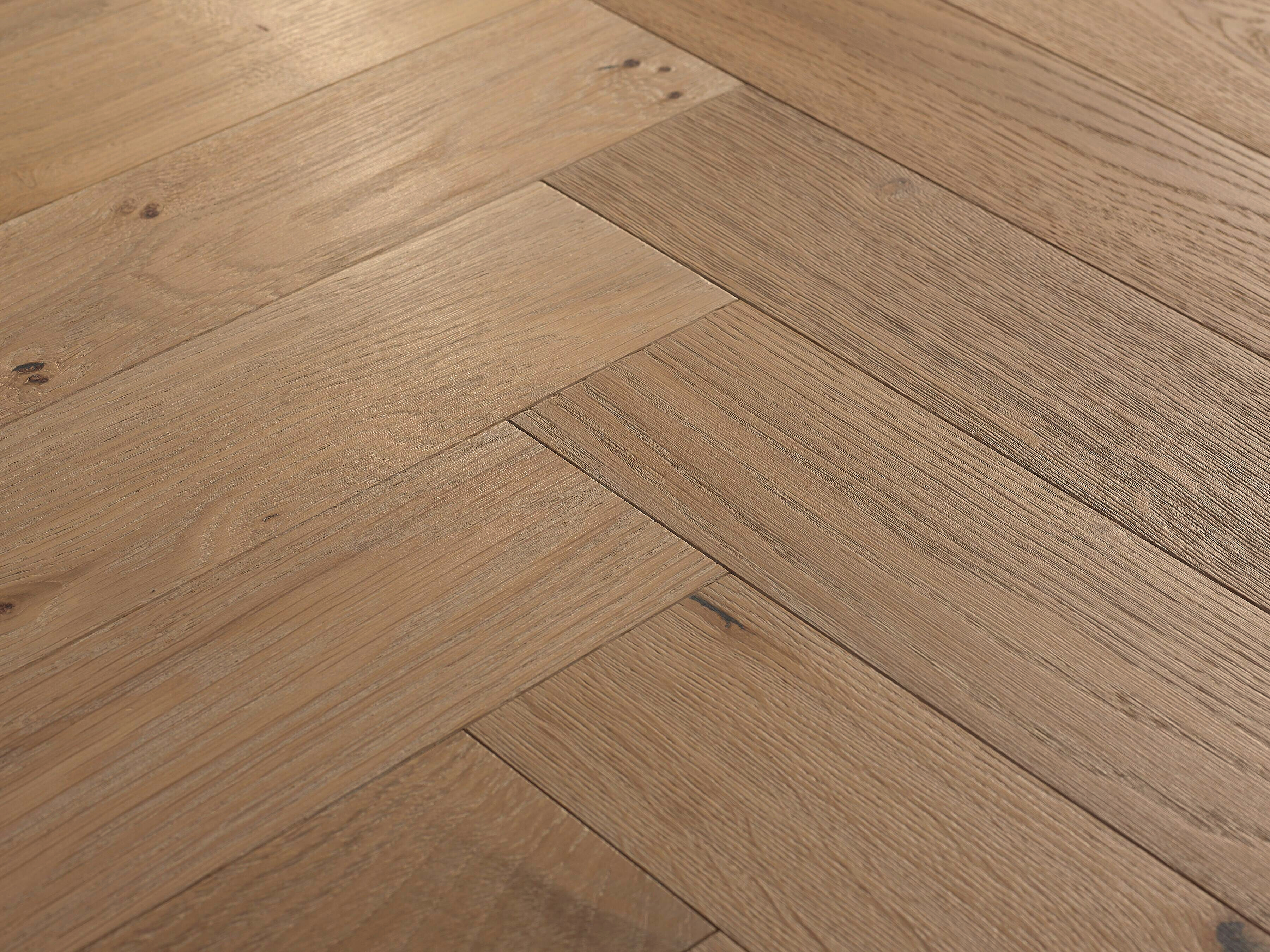 The Classic Herringbone